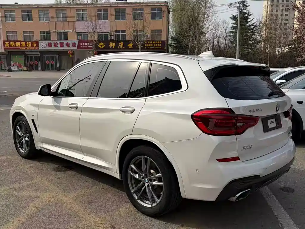 BMW X3 2021