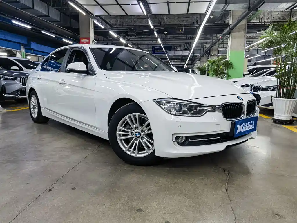 BMW 3 Series 2015