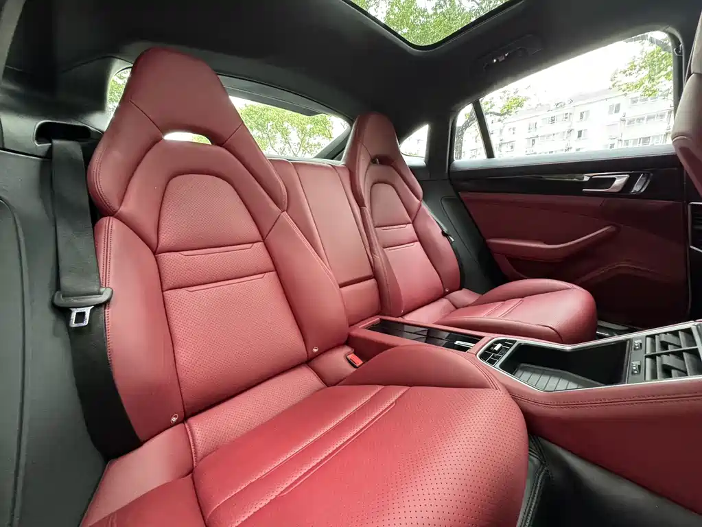 Porsche Panamera 2019 — фото 15