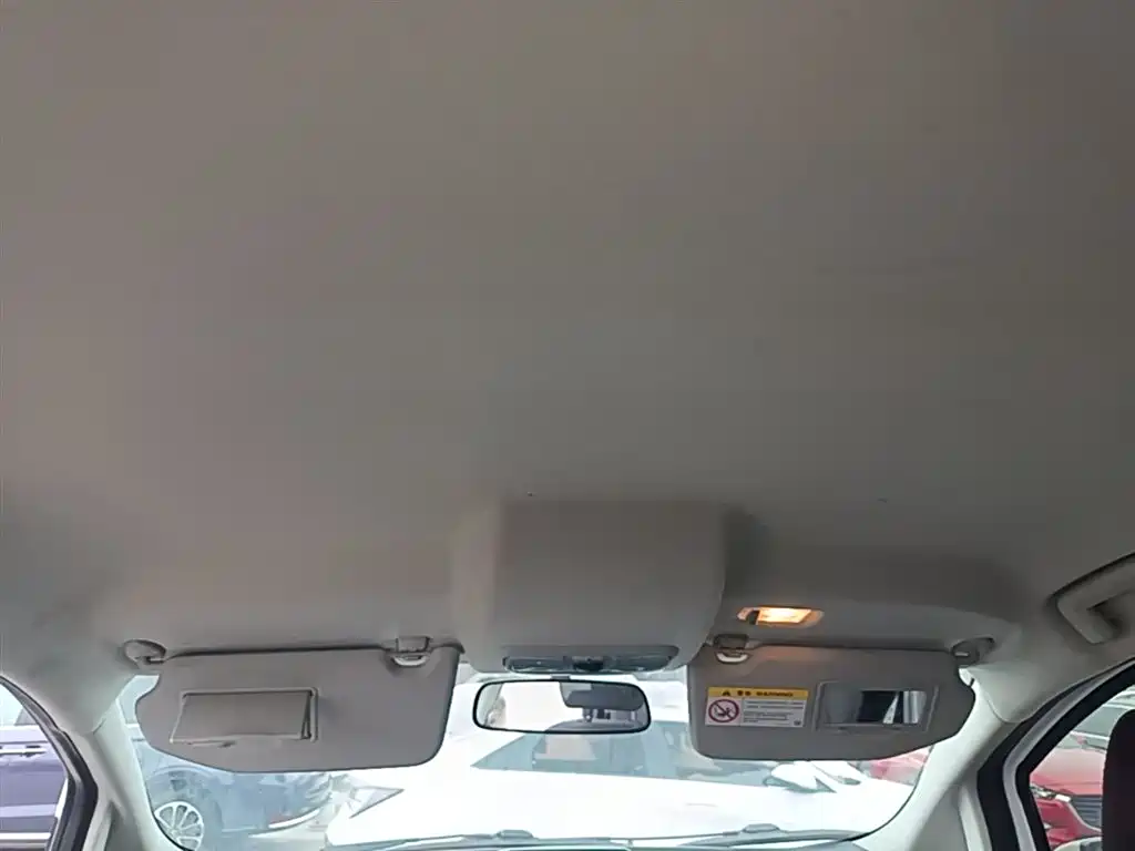 Ford Ecosport 2017 — фото 18