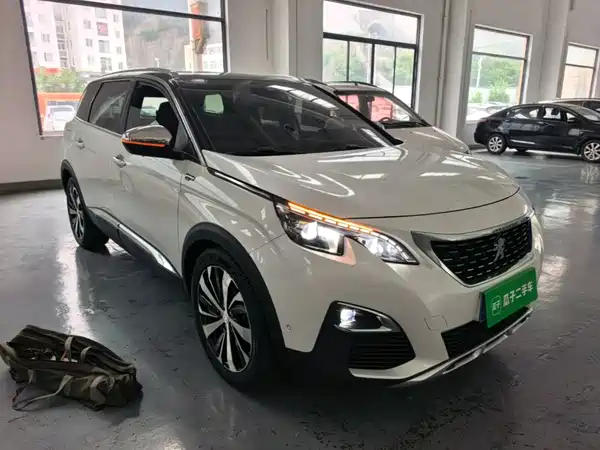 Peugeot 5008 2018