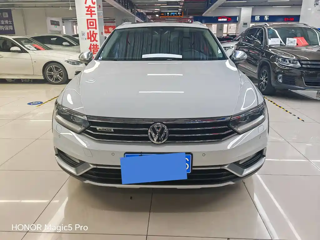 Volkswagen Viloran 2018 — фото 2