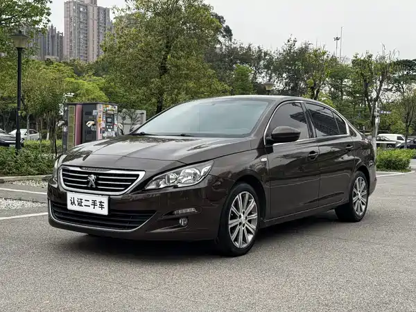 Peugeot 408 2015