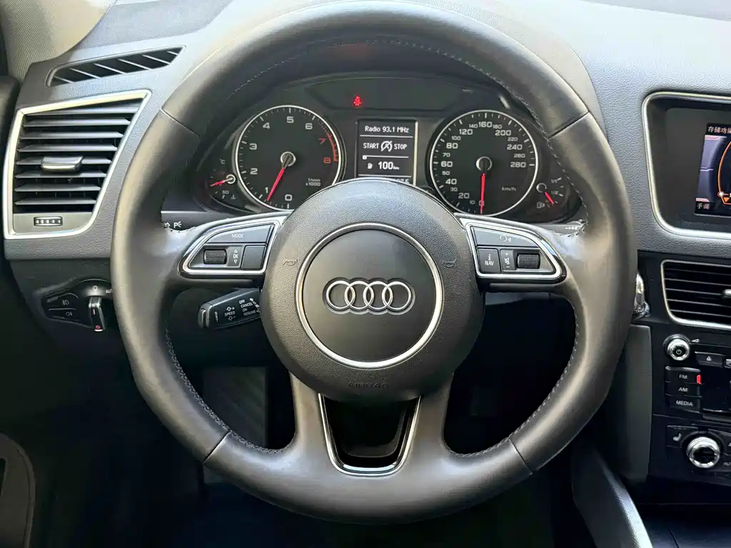 Audi Q5 2015 — фото 8