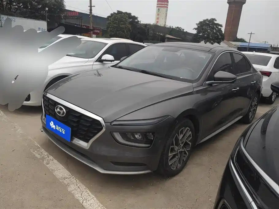 Hyundai Mistra 2022