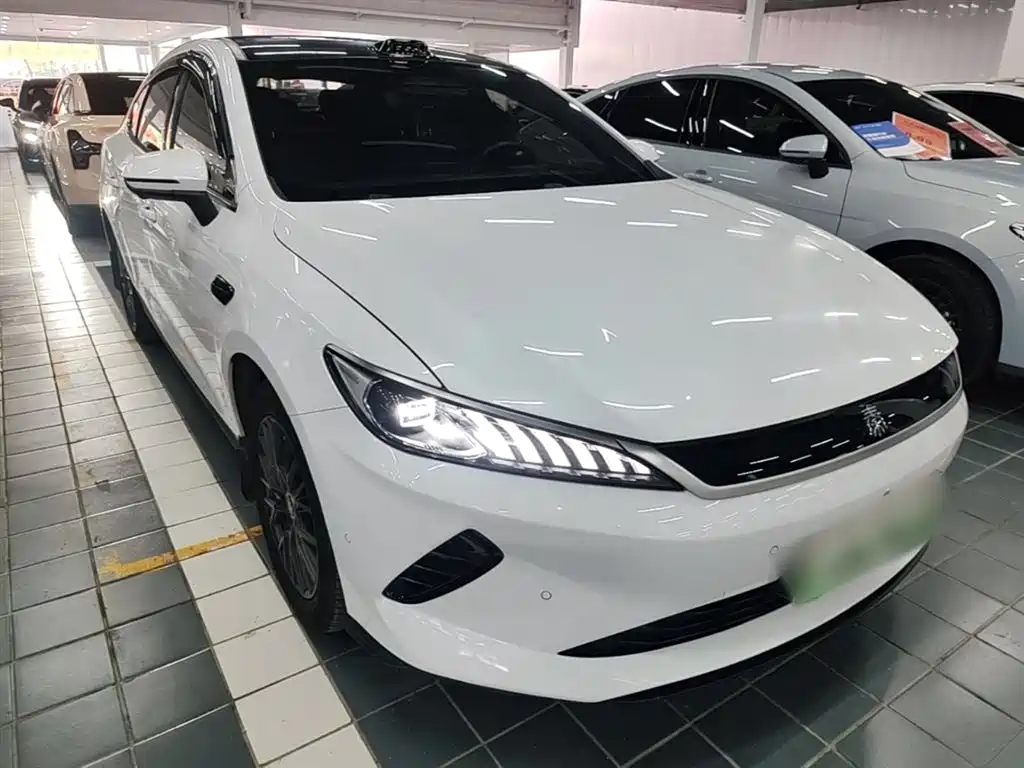 BYD Qin PLUS 2025 — фото 4