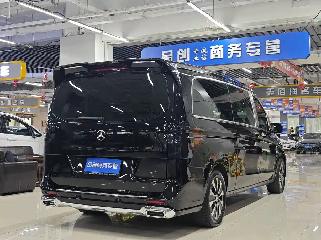 Mercedes-Benz Vito 2024 — фото 7