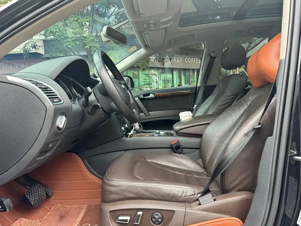 Audi Q7 2010
