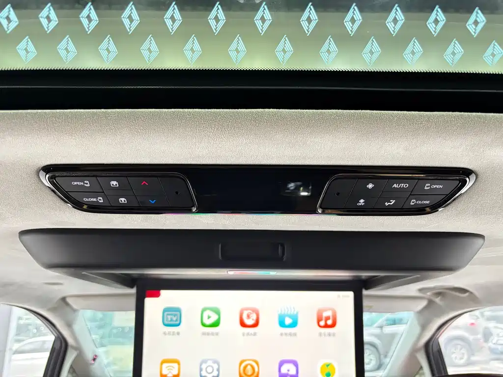 GAC Motor Trumpchi E9 2023 — фото 22