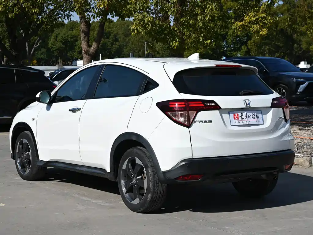 Honda Vezel 2018 — фото 4