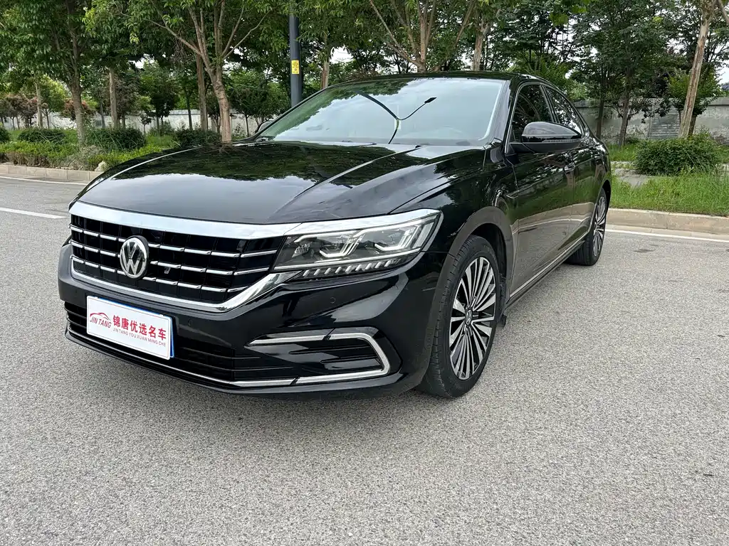 Volkswagen Passat 2021