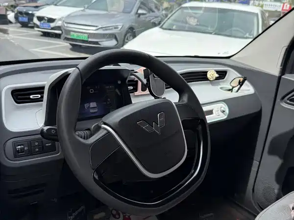 Wuling Hongguang MINIEV 2022