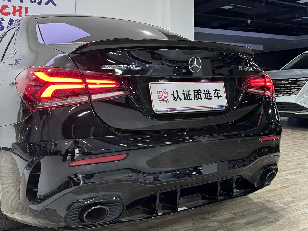 Mercedes-Benz A-Class AMG 2023 — фото 22