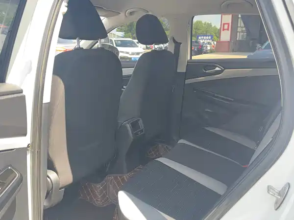 Jetta VS5 2022