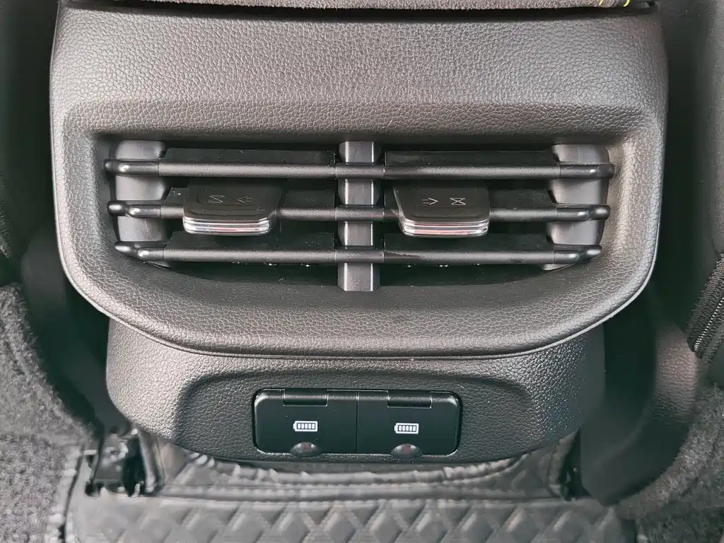 Haval H6S 2022 — фото 18