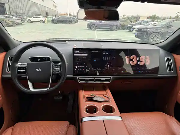 Li Auto L8 2023