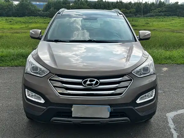 Hyundai Santa Fe 2015