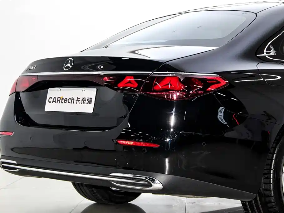 Mercedes-Benz E-Class 2025
