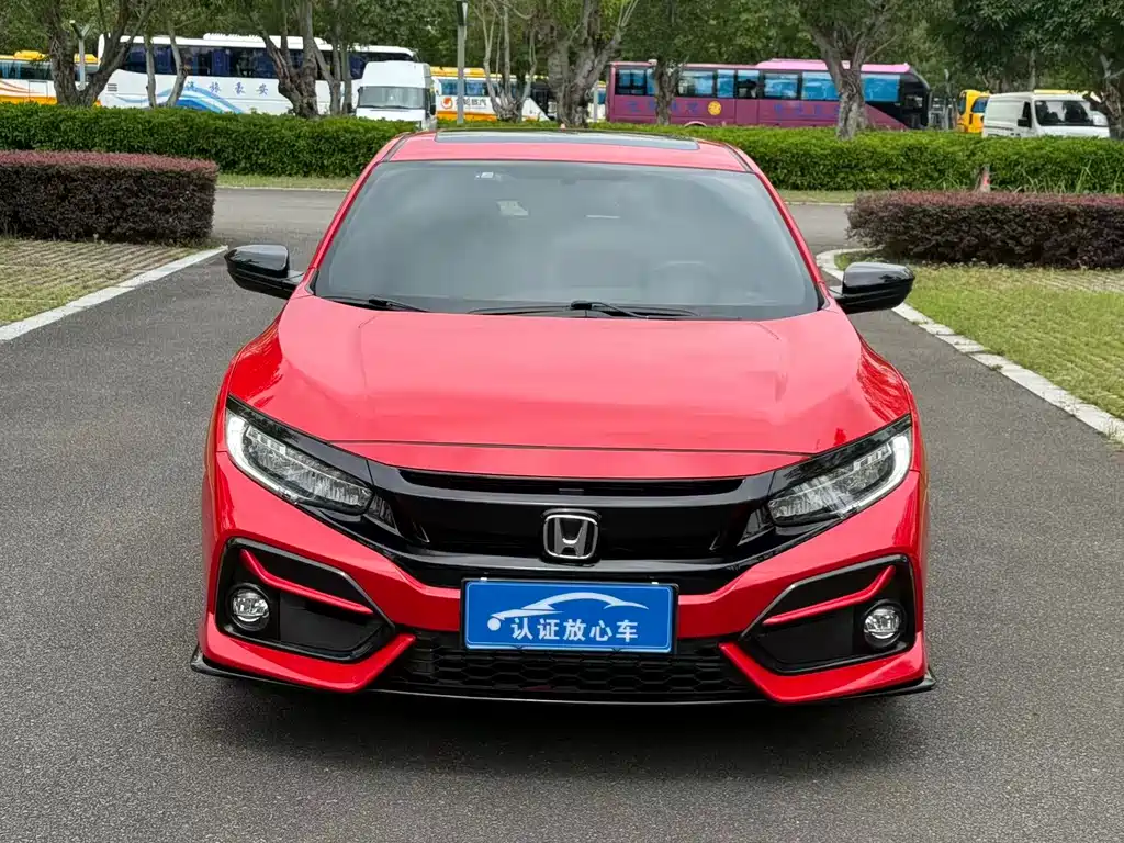 Honda Civic 2021 — фото 11
