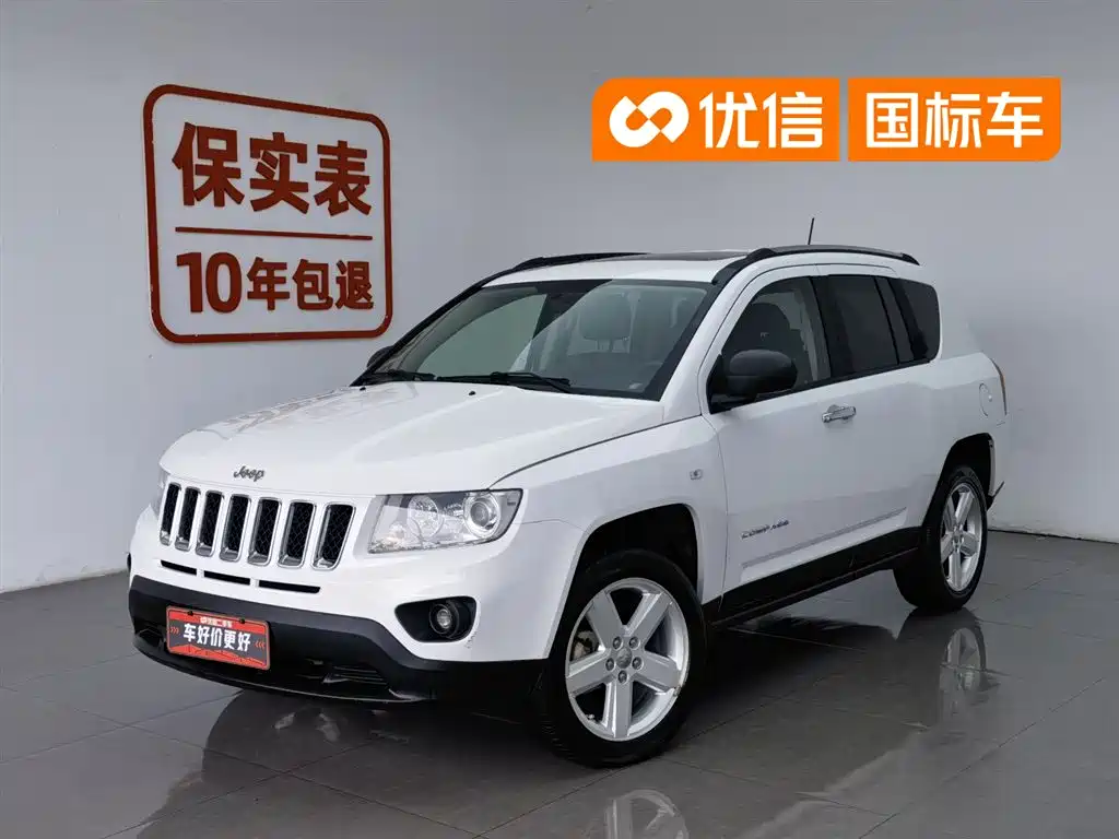 Jeep Compass 2012 — фото 1
