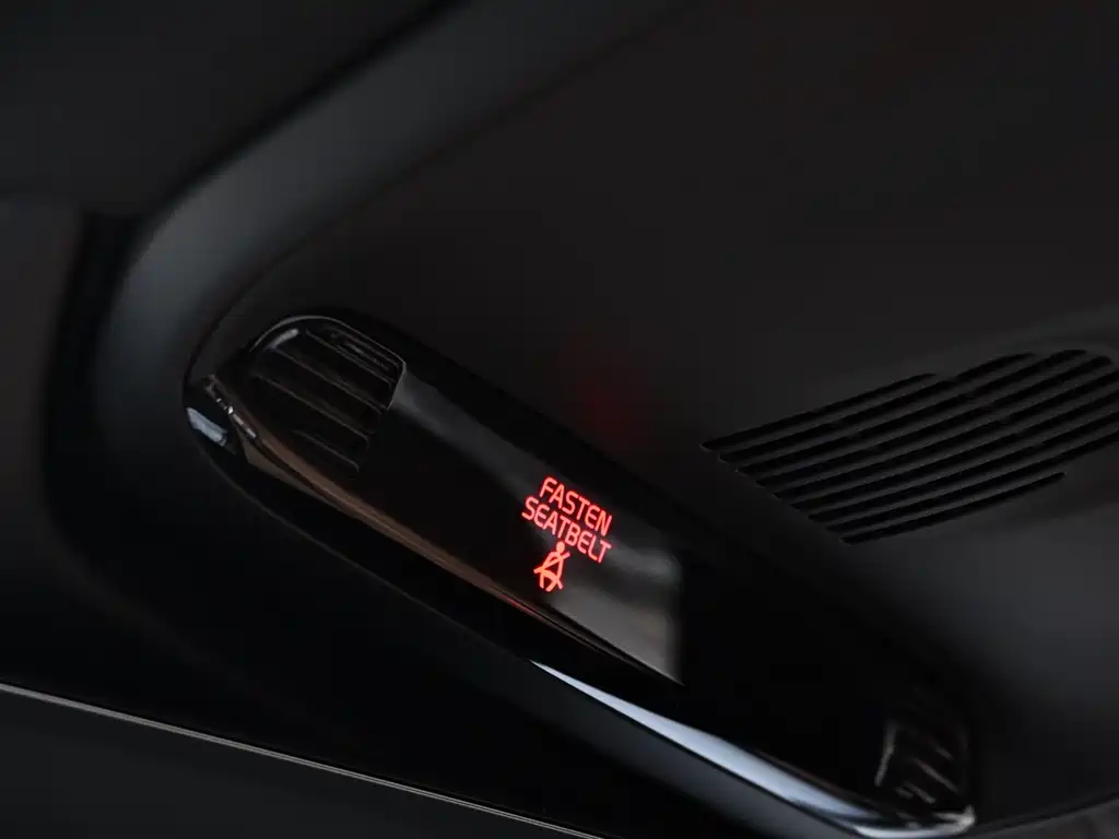 Volvo S90 2018 — фото 23