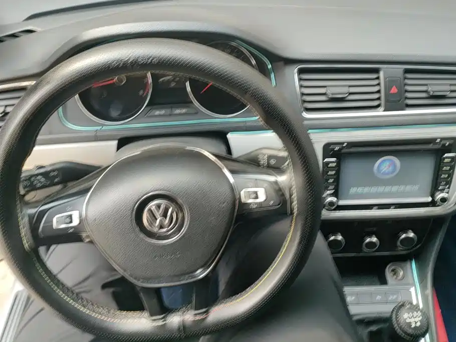 Volkswagen Gran Lavida 2017 — фото 12