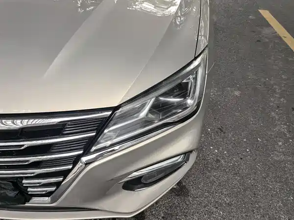 Roewe i5 2020