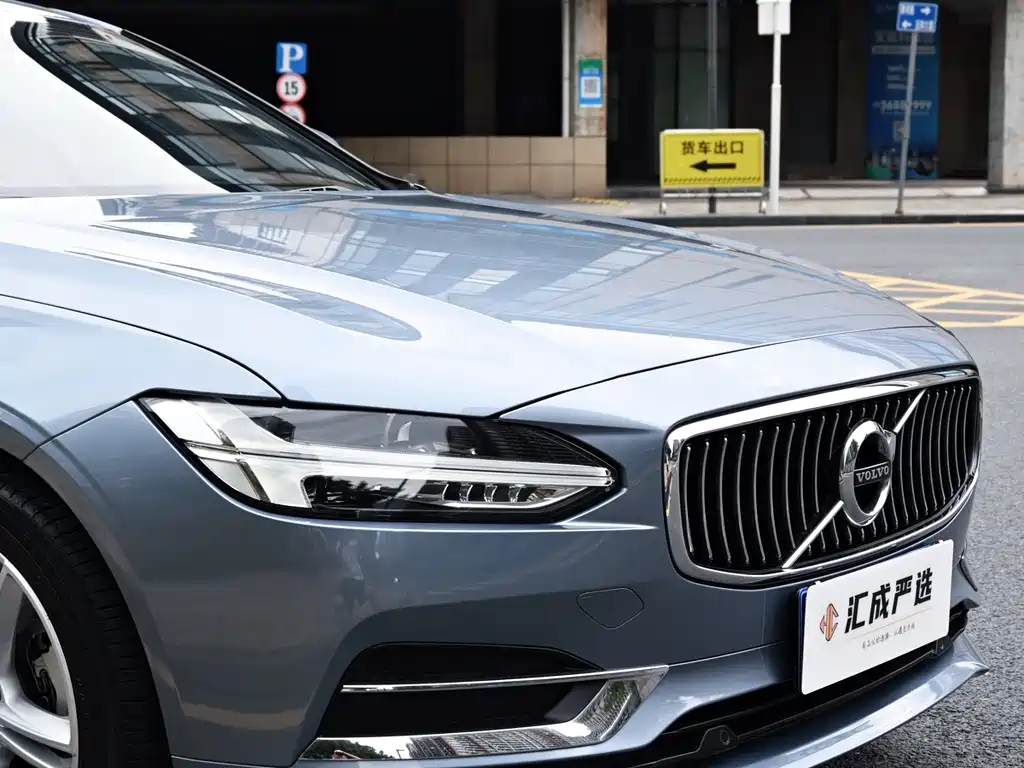 Volvo S90 2018 — фото 14