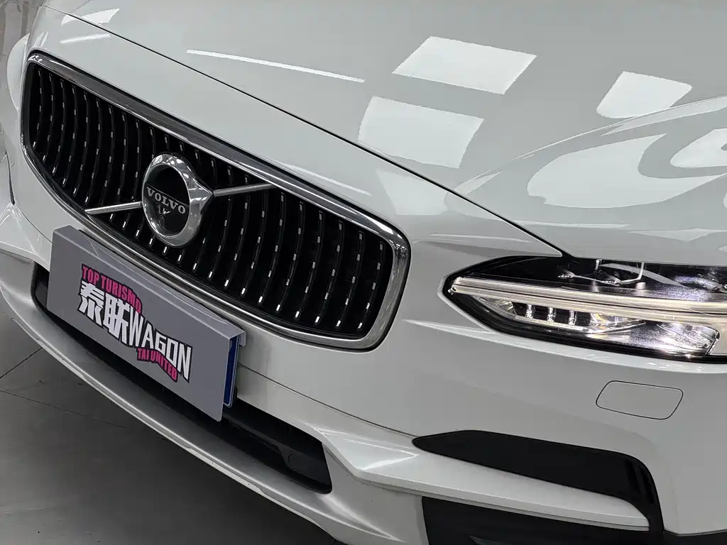 Volvo V90 2018 — фото 8