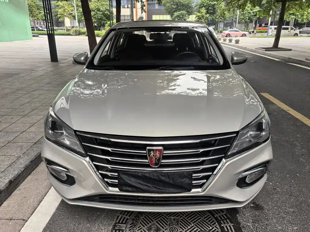 Roewe i5 2020