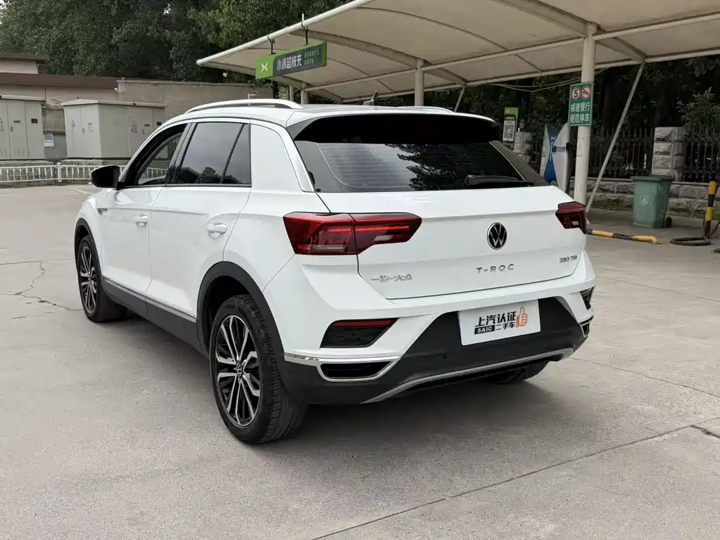 Volkswagen T-Roc 2022 — фото 10