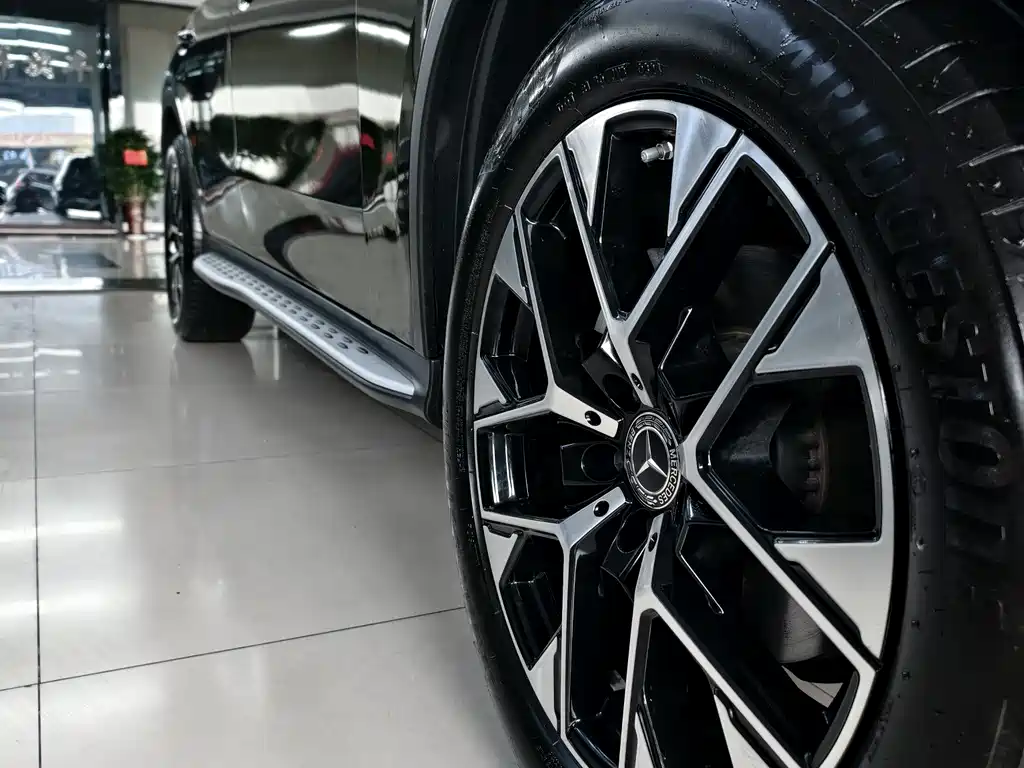 Mercedes-Benz GLC 2023 — фото 3