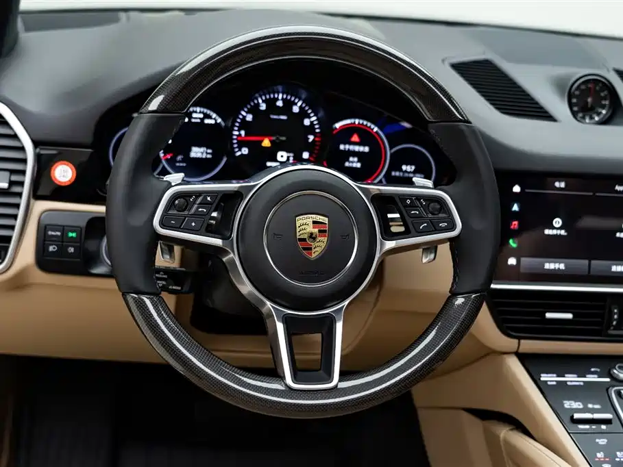 Porsche Cayenne 2022 — фото 14
