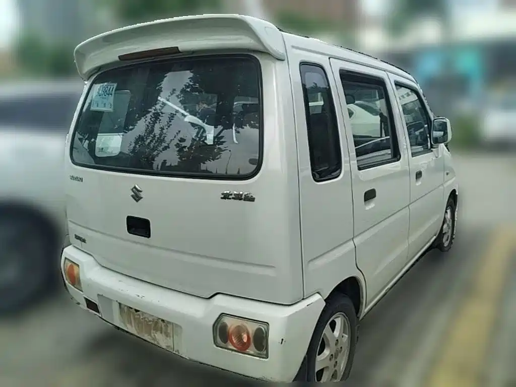 Suzuki Wagon R 2015 — фото 12