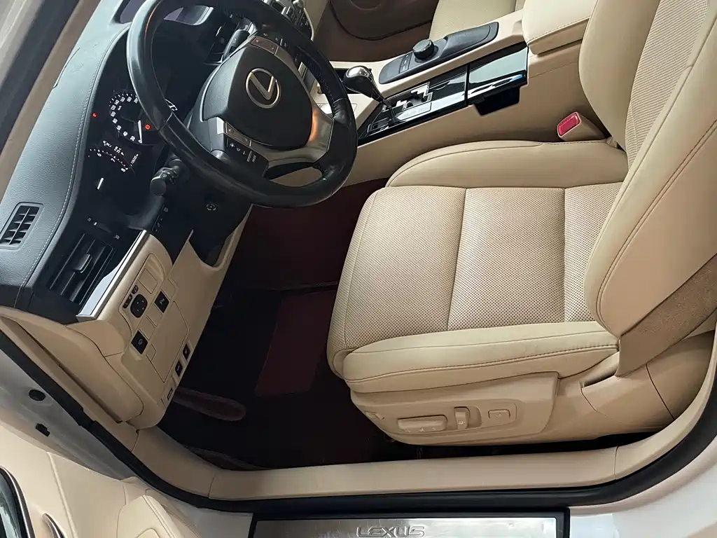 Lexus ES 2015 — фото 4