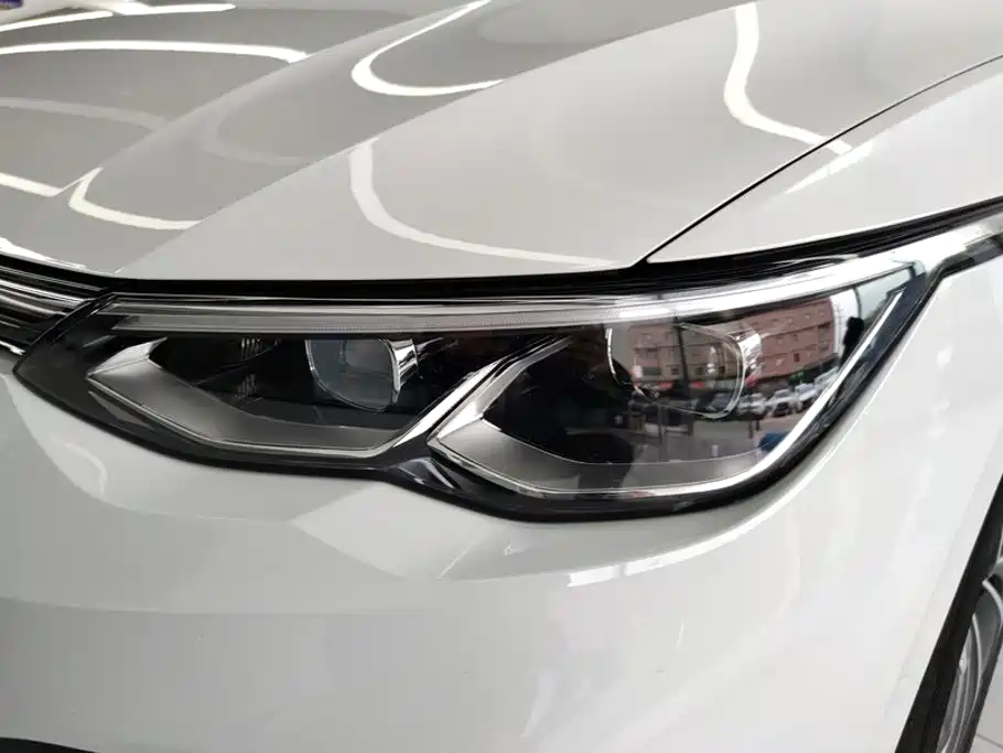 Volkswagen Golf 2022