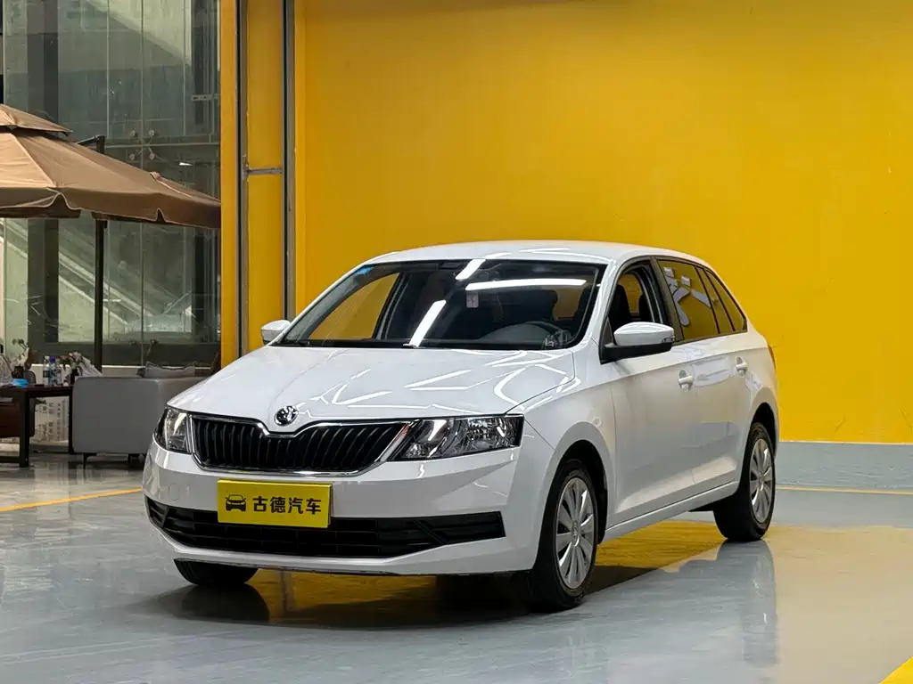 Skoda Rapid Spaceback 2019