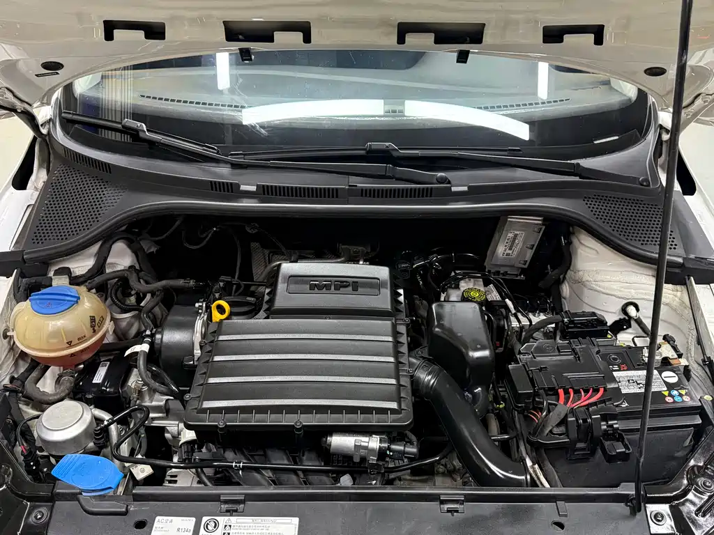 Skoda Rapid Spaceback 2019 — фото 25