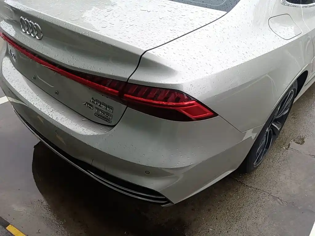 Audi A7L 2023 — фото 24