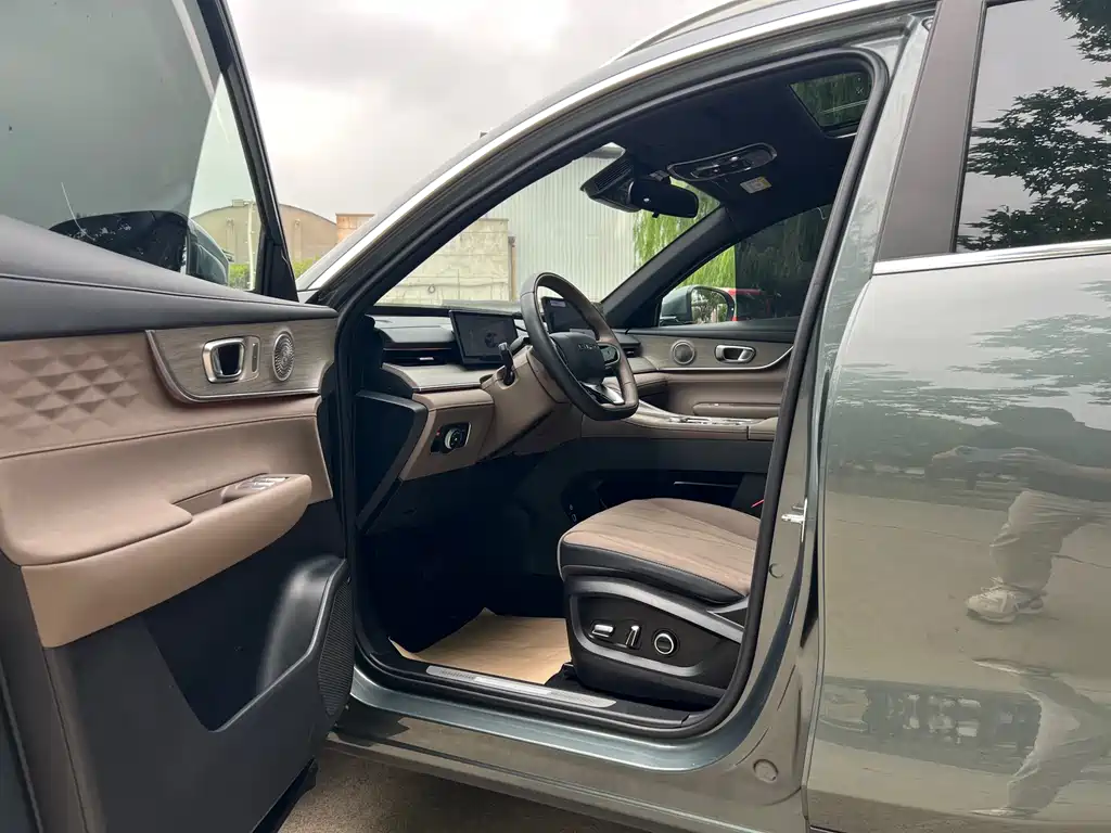 Chery Tiggo 8 PLUS 2024 — фото 10