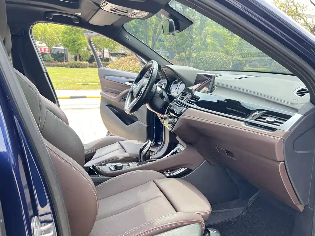 BMW X2 2020 — фото 14