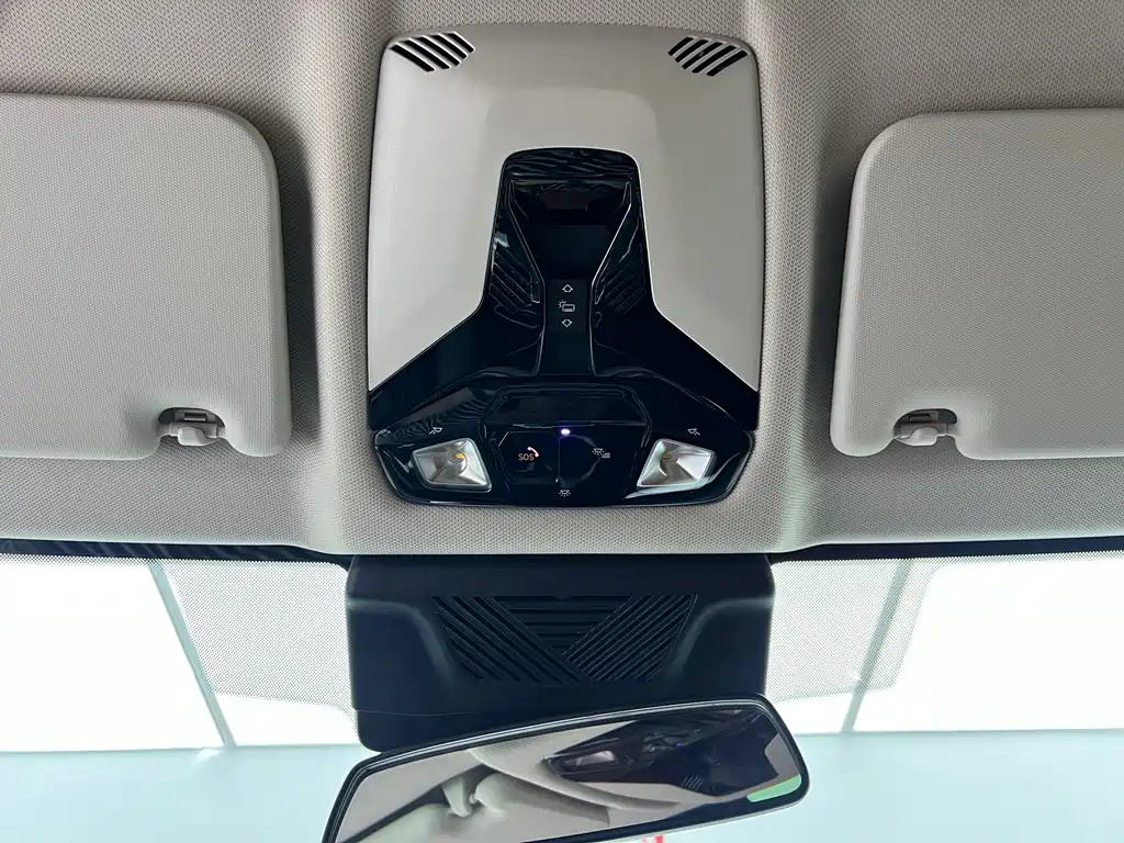 BMW X1 2023 — фото 16