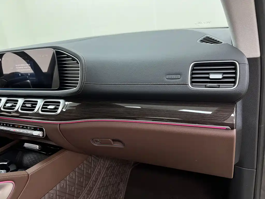 Mercedes-Benz GLE 2026 — фото 23