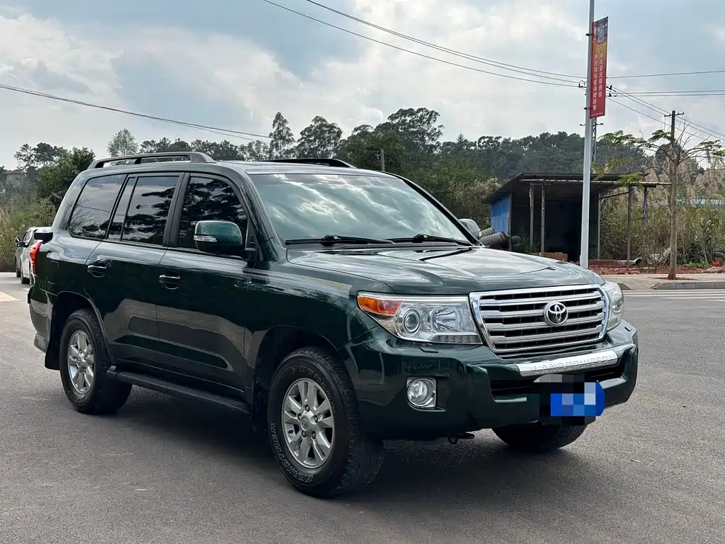 Toyota Land Cruiser 2015 — фото 3