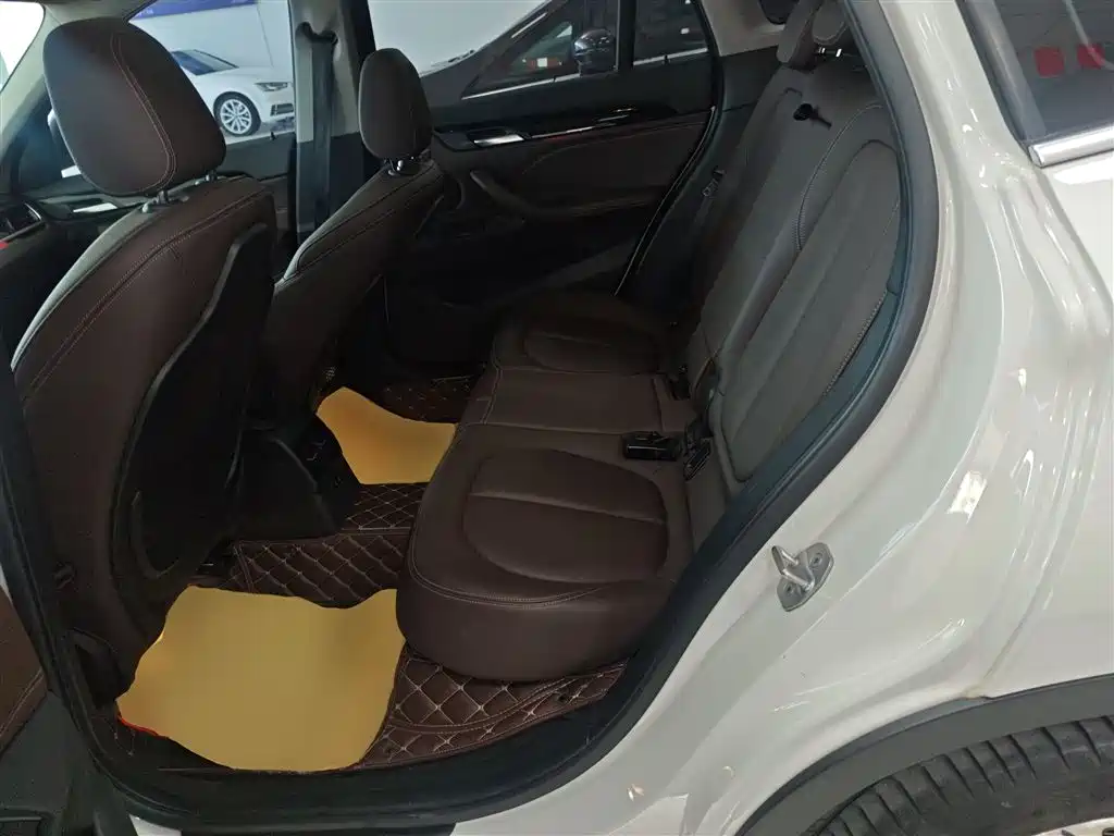 BMW X1 2020 — фото 13