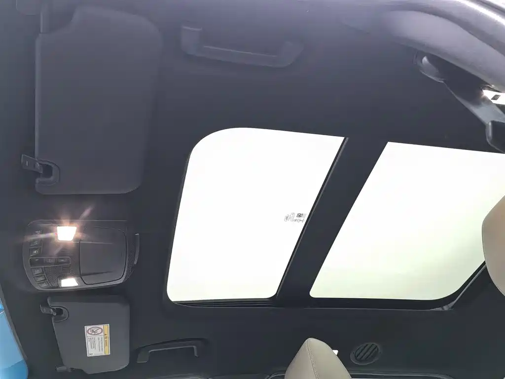 Ford Everest 2016 — фото 14