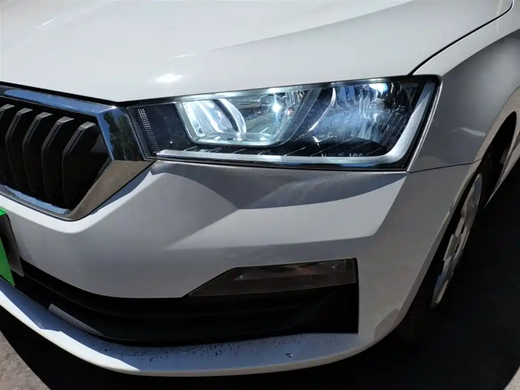 Skoda Rapid 2023 — фото 24