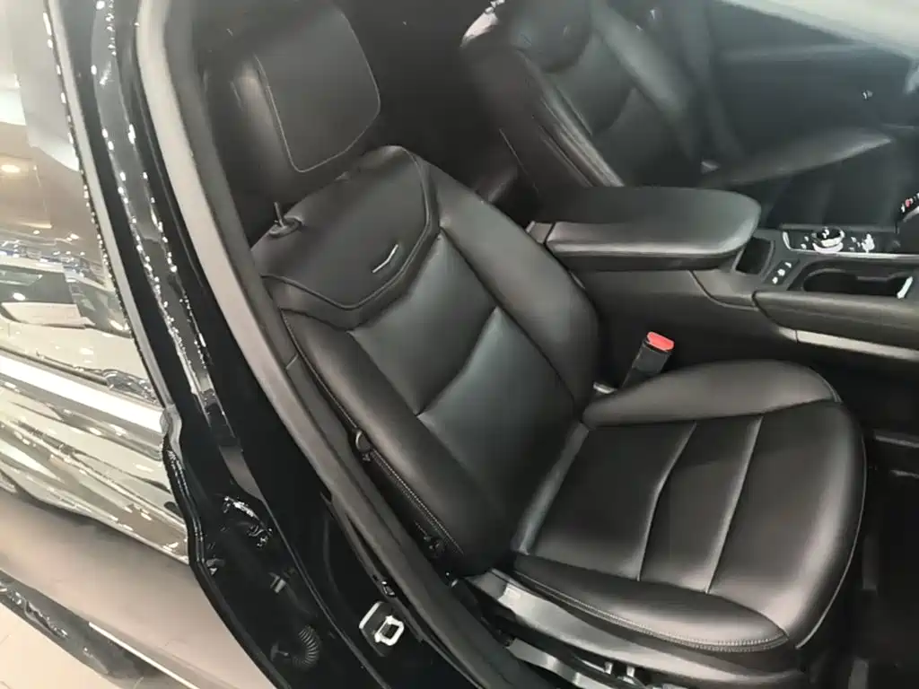 Cadillac XT5 2021 — фото 25