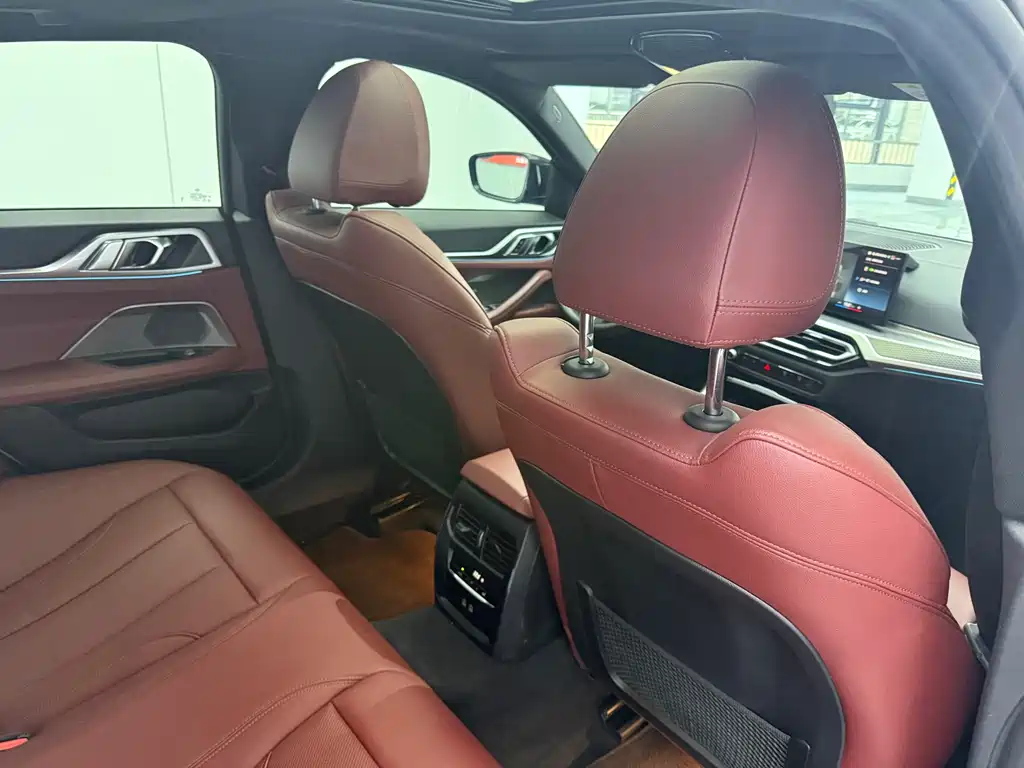 BMW 4 Series 2023 — фото 10