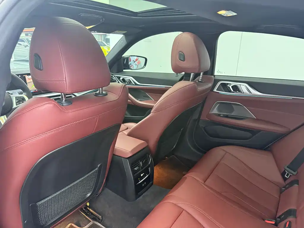 BMW 4 Series 2023 — фото 12